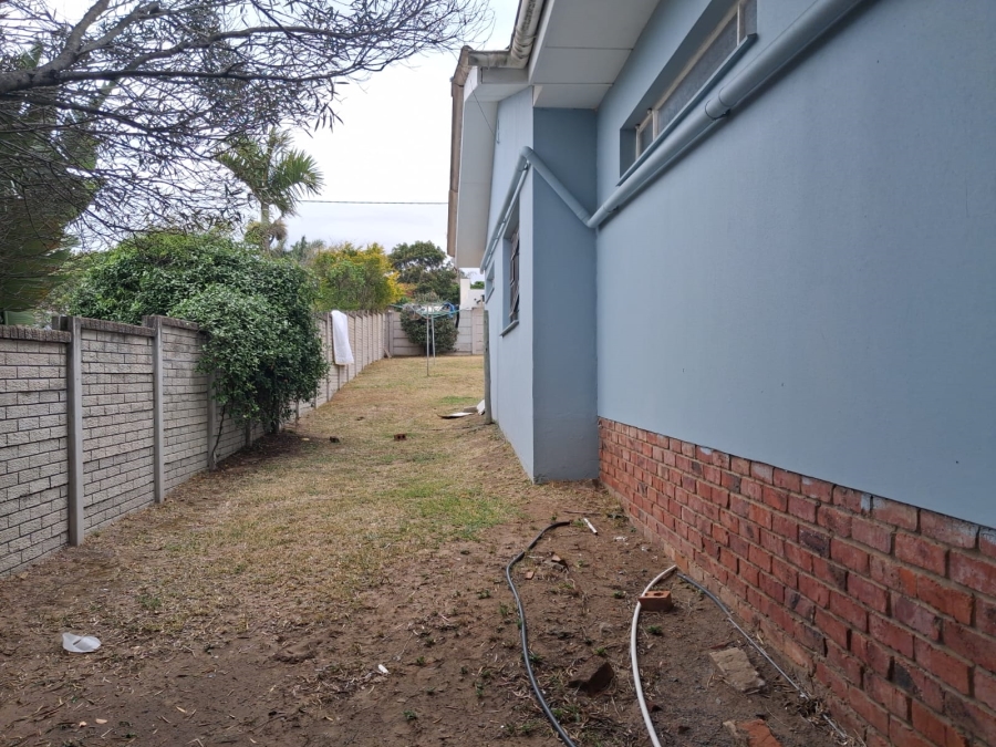 To Let 3 Bedroom Property for Rent in Gonubie Eastern Cape